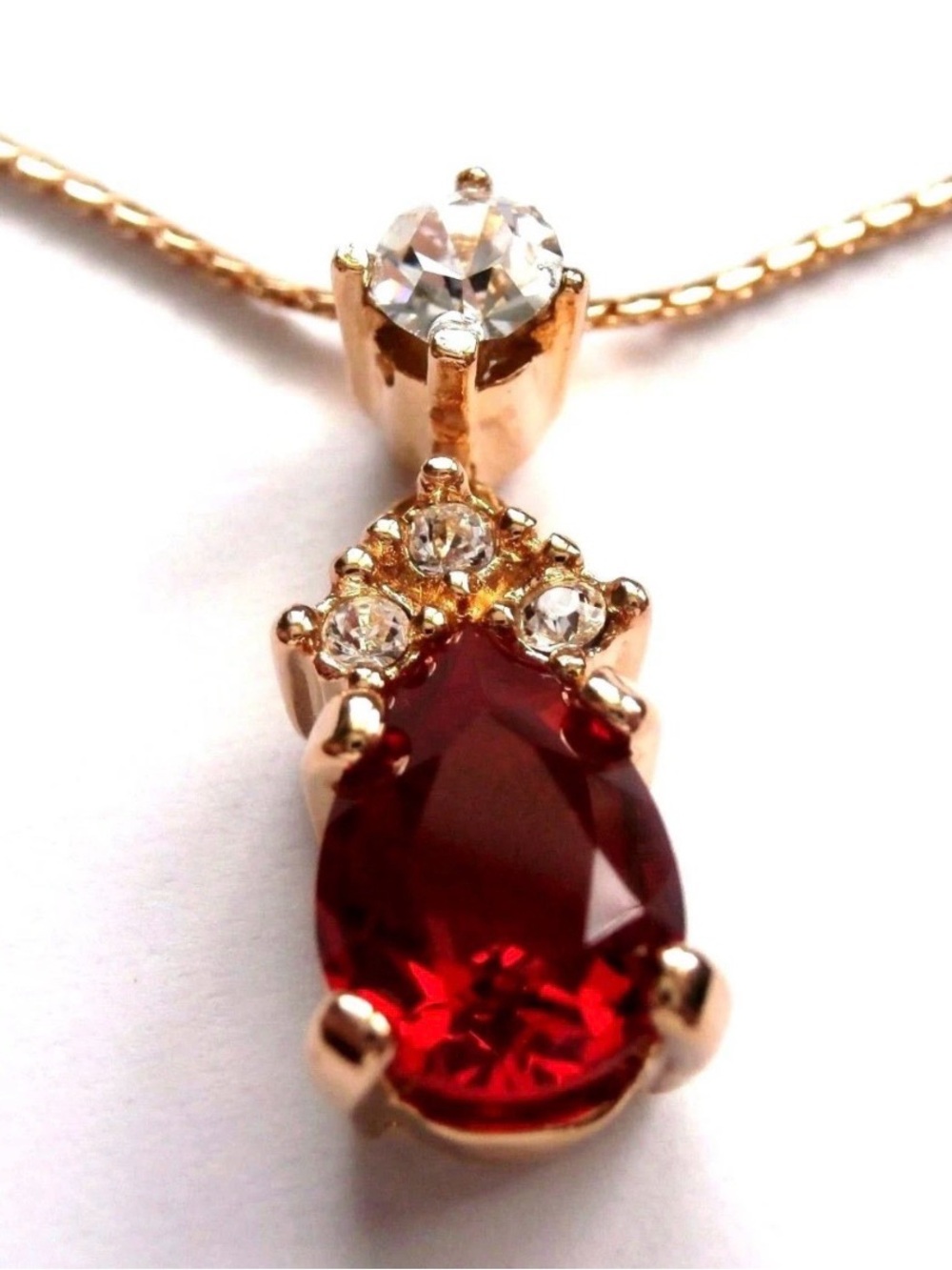 Christian Dior ✨ Gold-Plated Ruby Teardrop Pendant Necklace - Picture 3 of 4